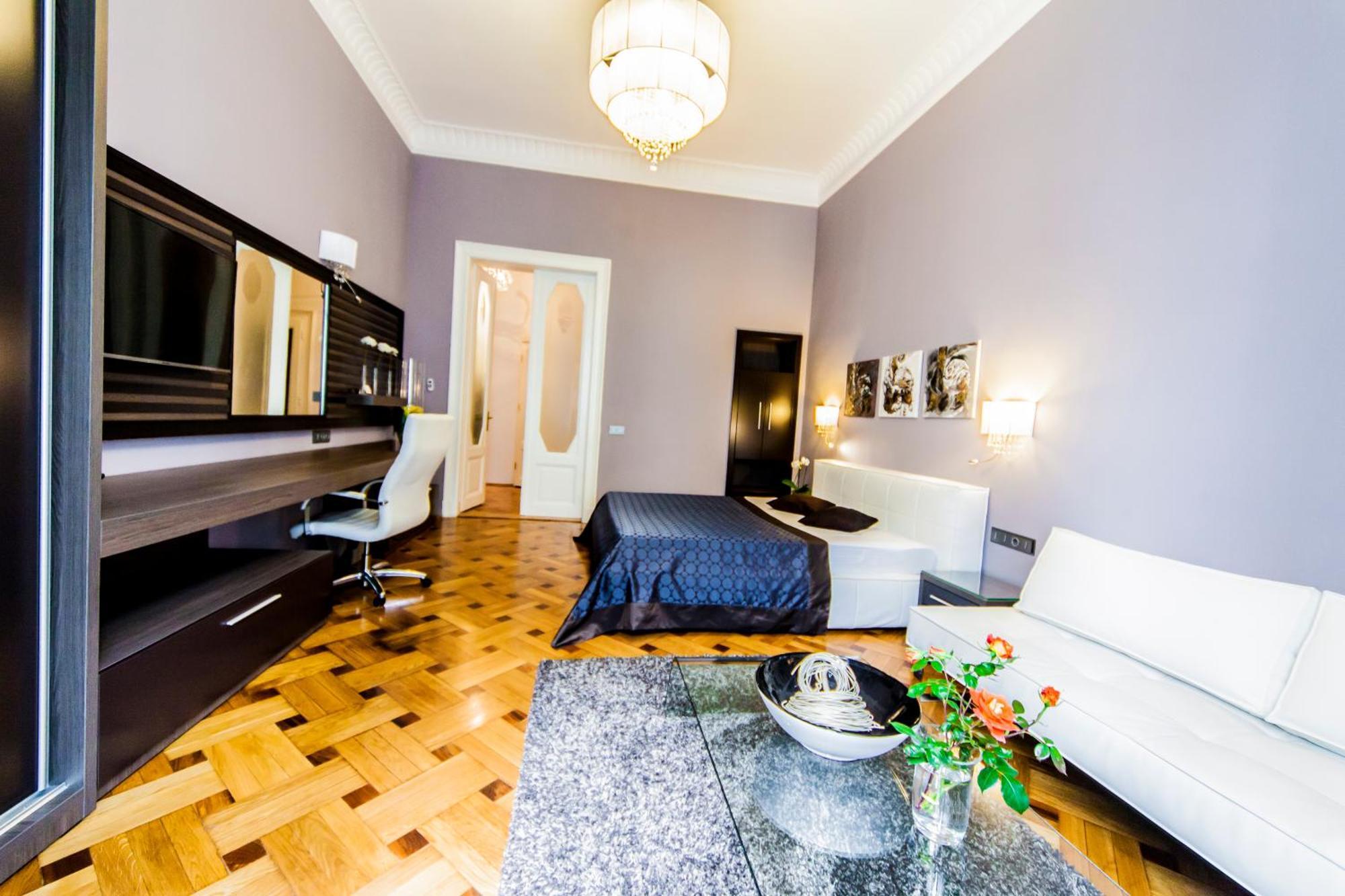 Matei Corvin Apartment Cluj-Napoca Exterior foto